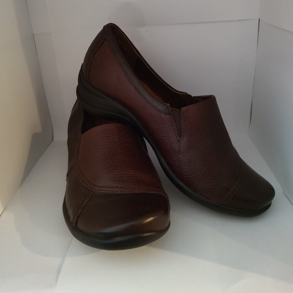 Hush Puppies Brown Leather Comfort Loafers Slip-On Shoes Women’s